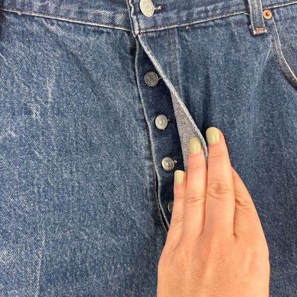 Vintage 80s Levi's 522 Unisex Straight Jeans Blue Denim Medium Wash Size 42x32 - Picture 5 of 16